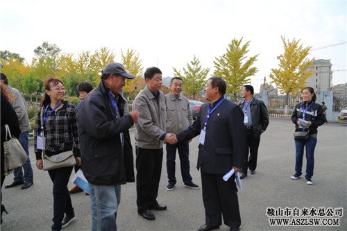 敞開大門迎代表 強化溝通促發(fā)展