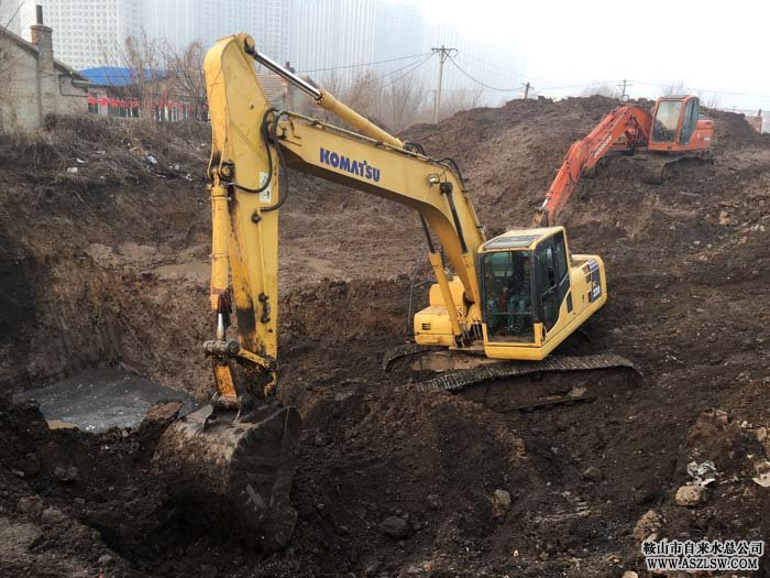 48小時(shí)吃住在搶修現(xiàn)場(chǎng) 全力保障城市供水