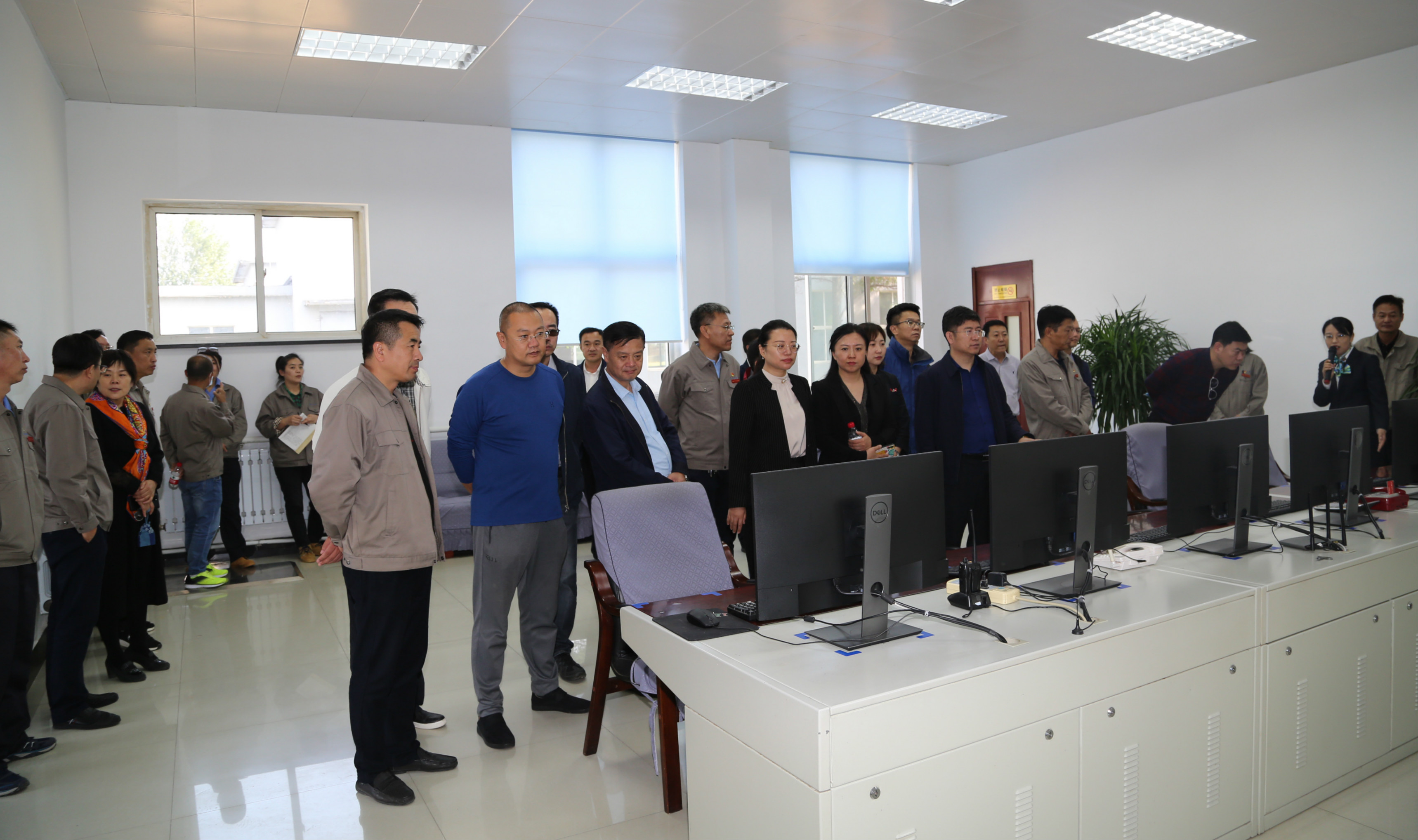 水務(wù)集團(tuán)開(kāi)展水廠開(kāi)放日活動(dòng) 見(jiàn)證“放心水”的生產(chǎn)全過(guò)程