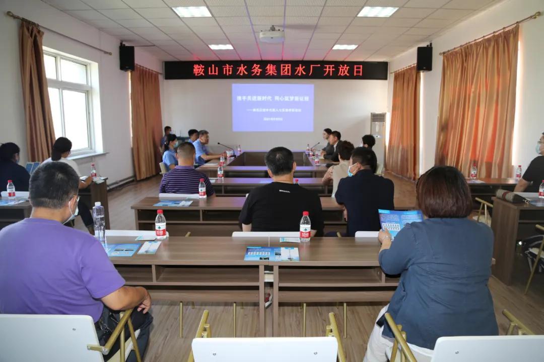 敞開(kāi)大門(mén)迎代表 強(qiáng)化溝通促發(fā)展